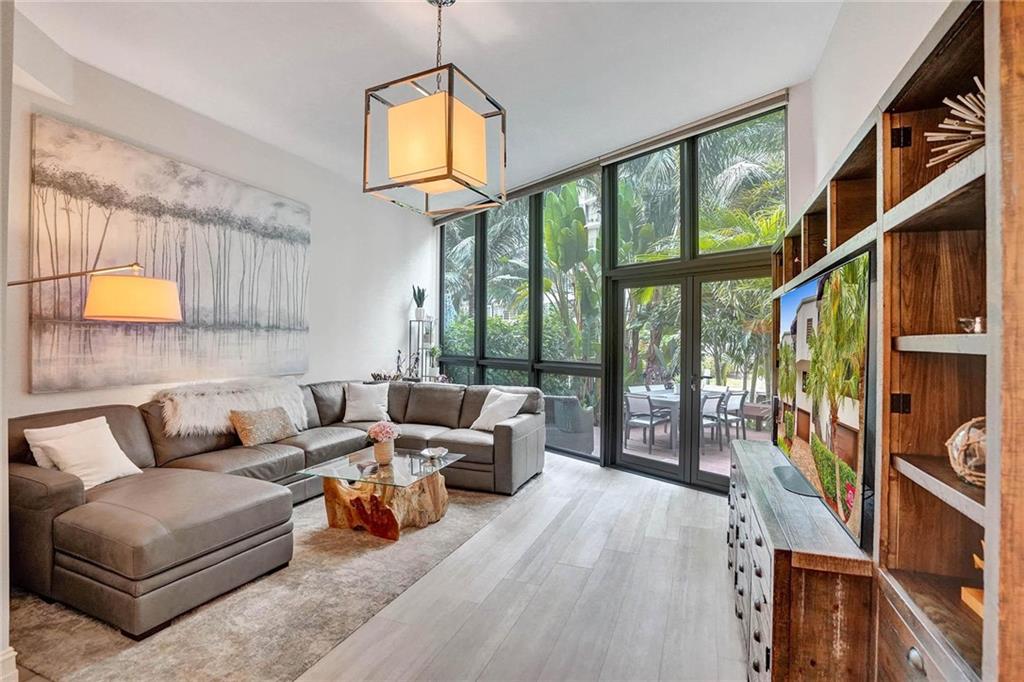 49th Street Townhomes - Residential