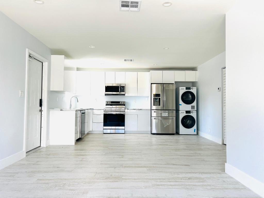 SAVOY CONDO - Residential Lease