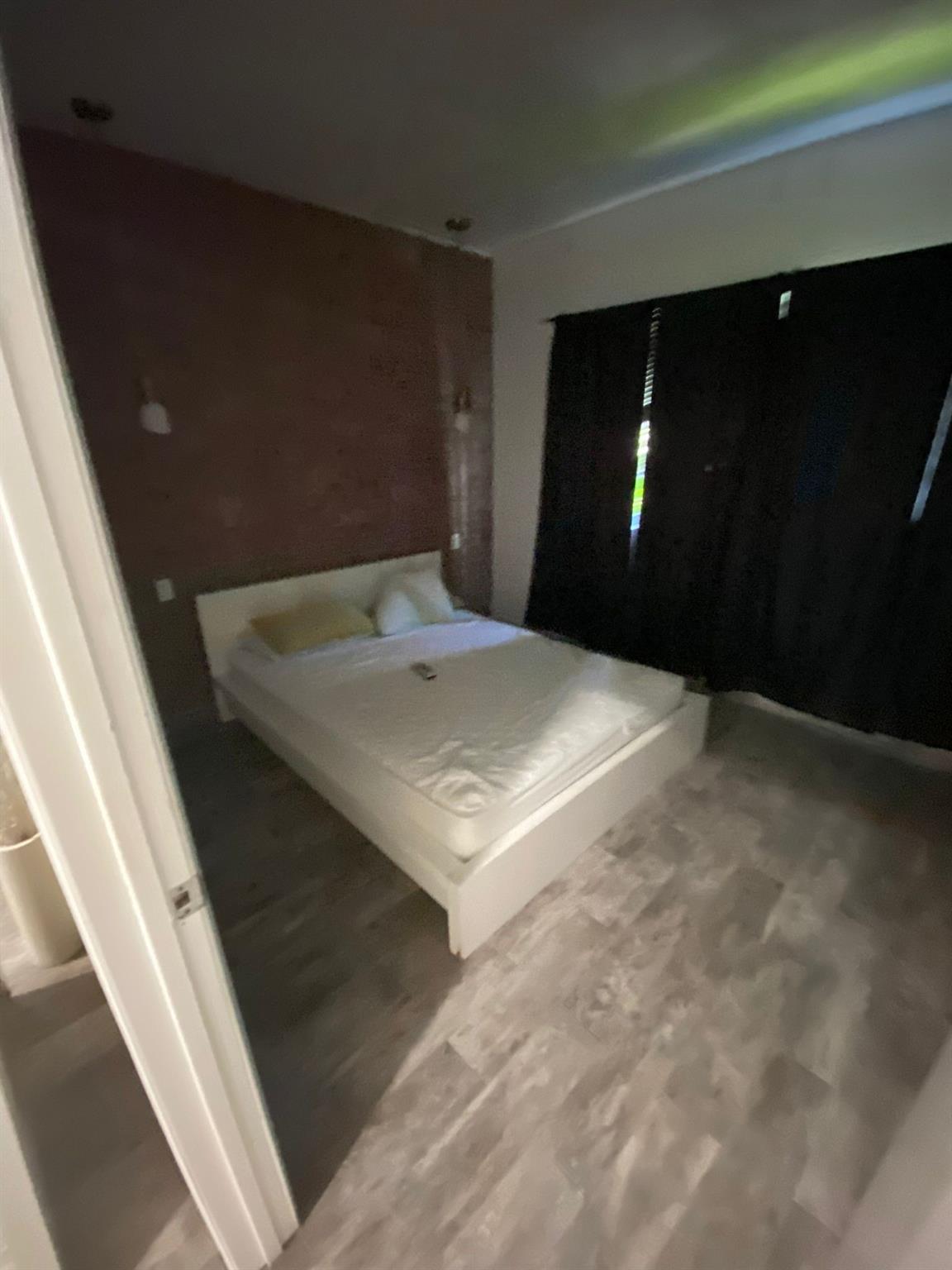 Ocean Beach Add - Residential Lease