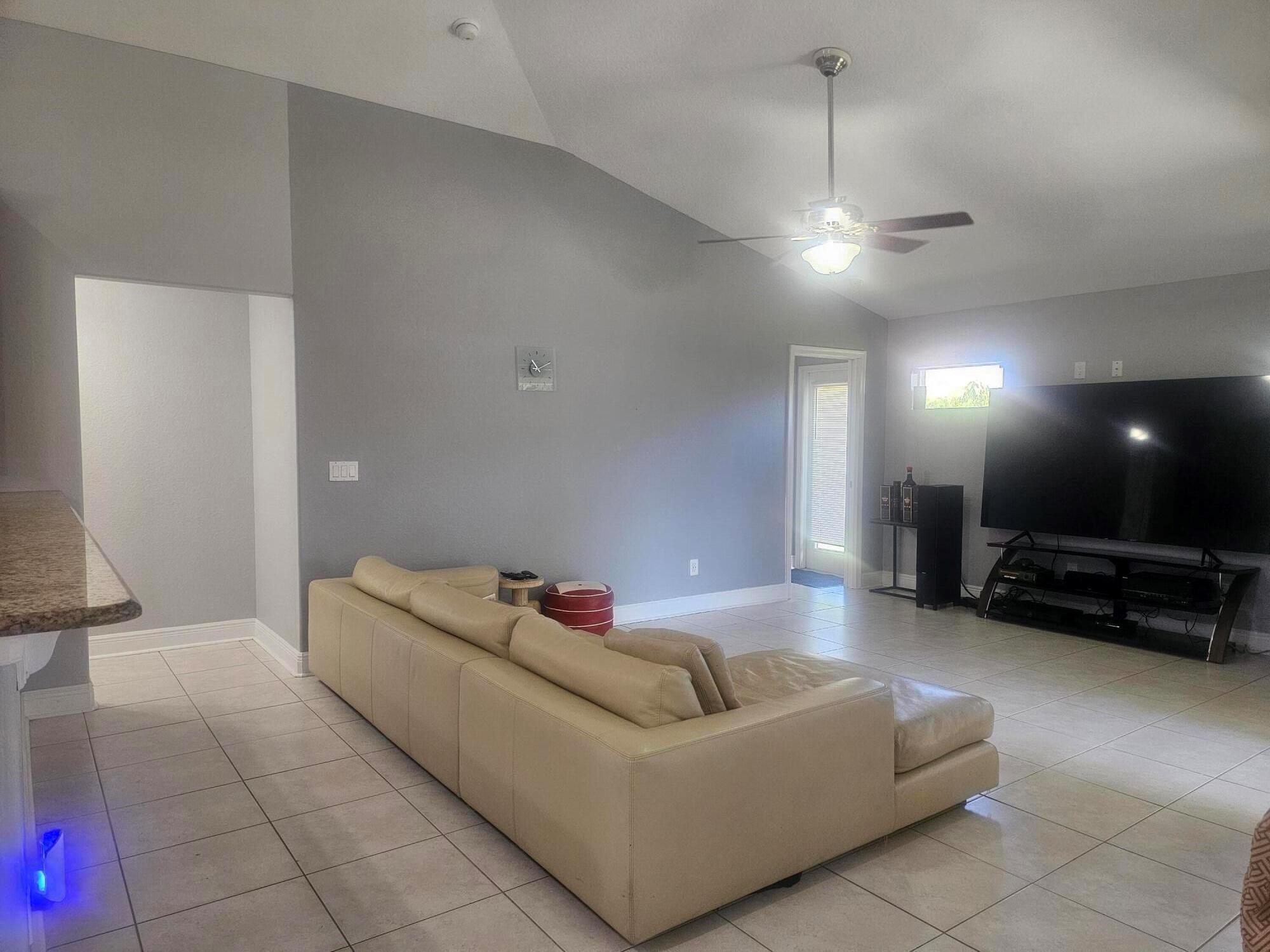 PORT ST LUCIE SECTION 44 - Residential