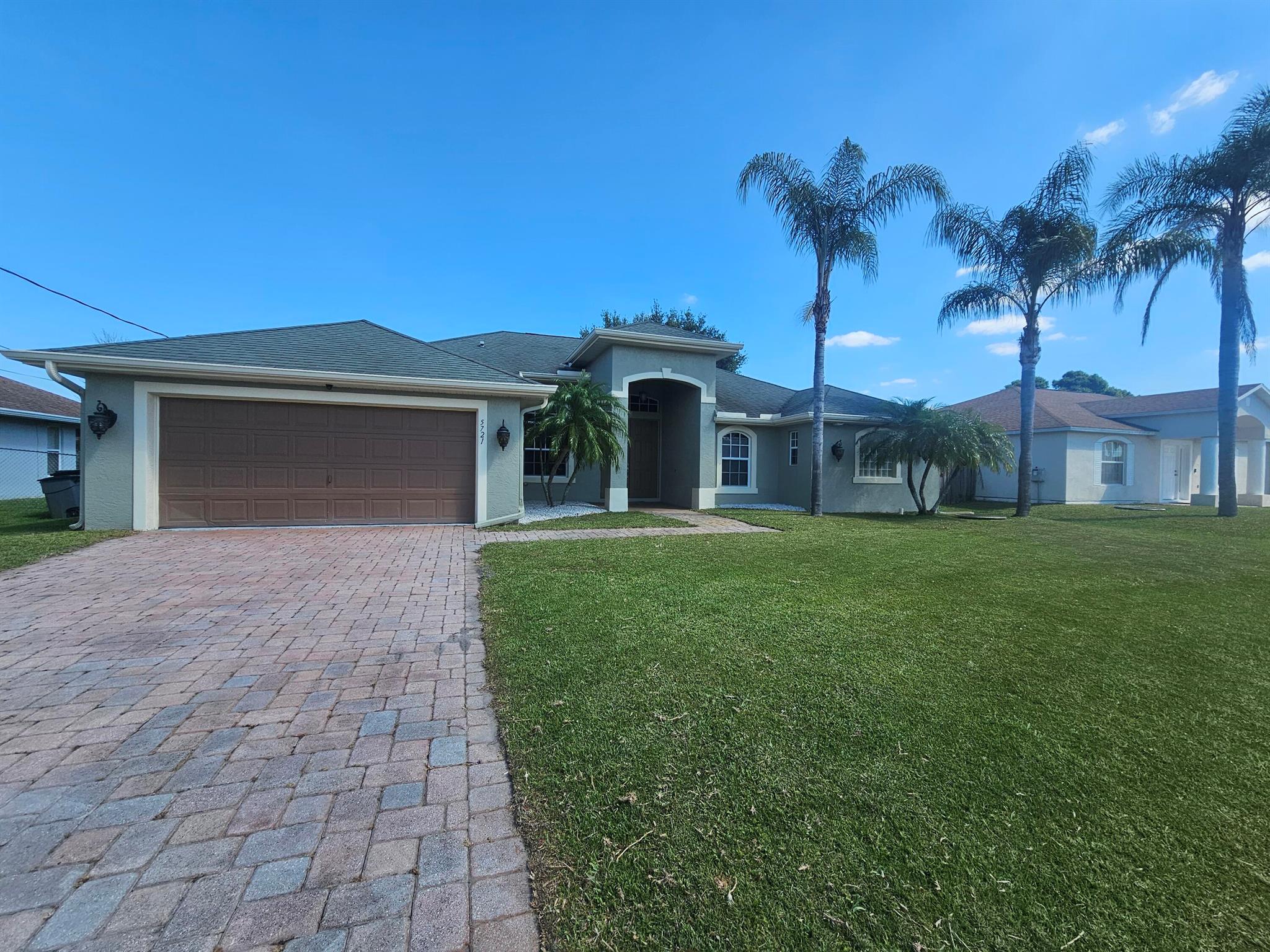 5721 NW Alcazar Terrace, Port St Lucie, FL, 34986/$486,000 1 5721 NW Alcazar Terrace
