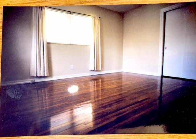 HOLLYWOOD LITTLE RANCHES - Residential