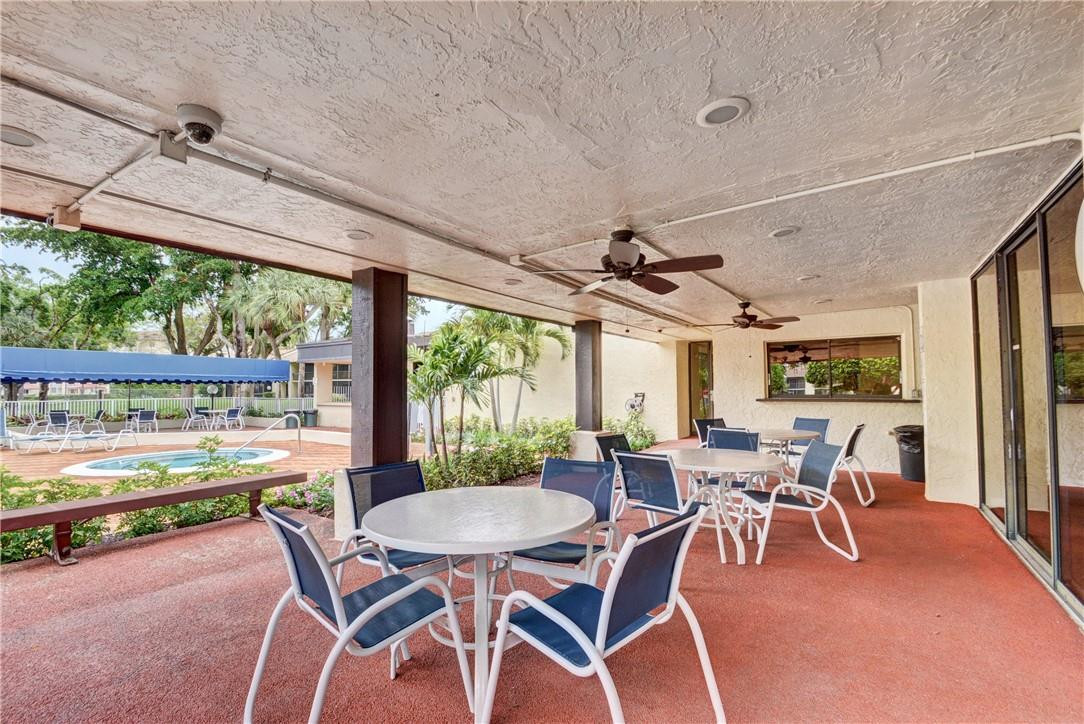 Meadowridge East - Residential