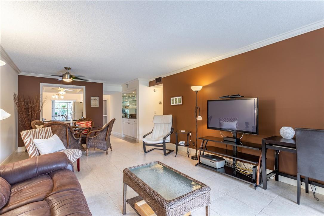 Meadowridge East - Residential