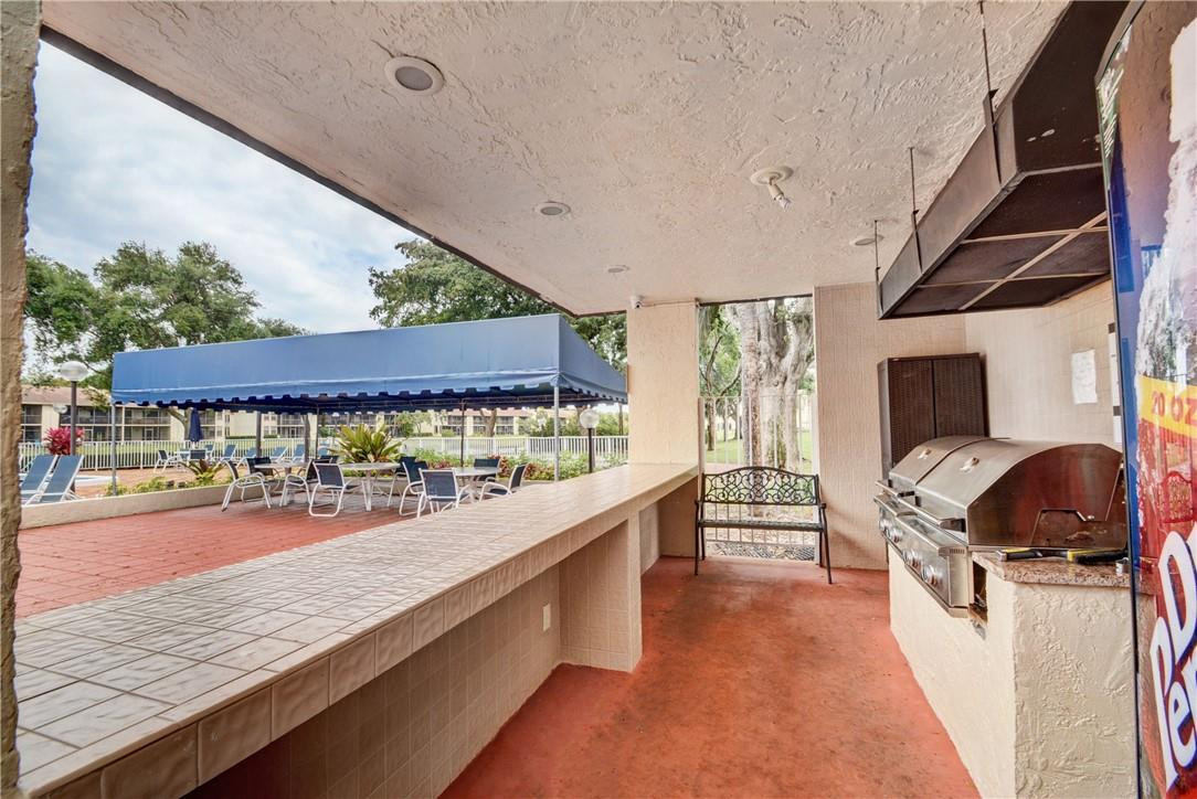 Meadowridge East - Residential