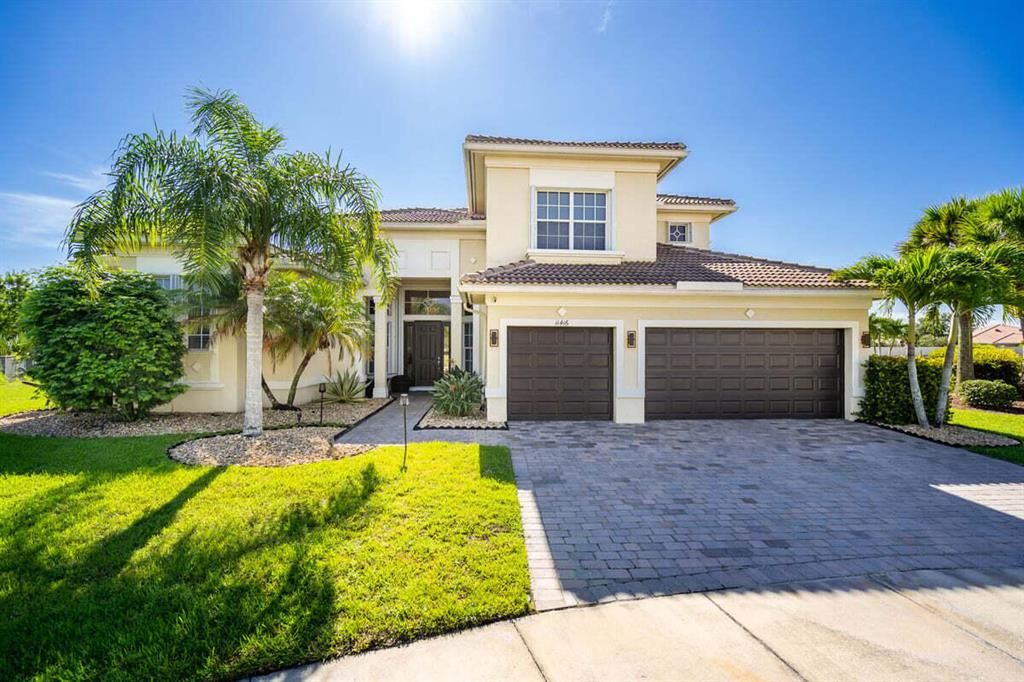 Photo of 11416 SW Aventino Drive, Port St Lucie, FL 34987 (MLS # R10830855)