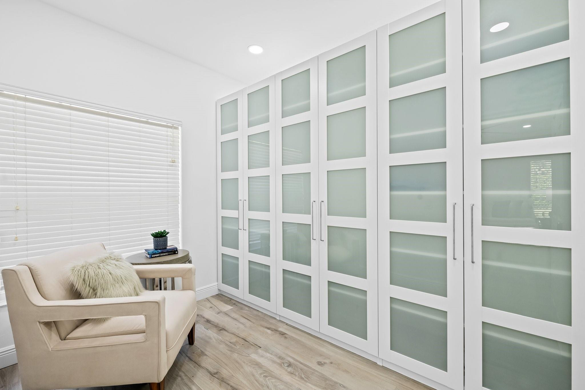 Delray Lakes Estates - Residential