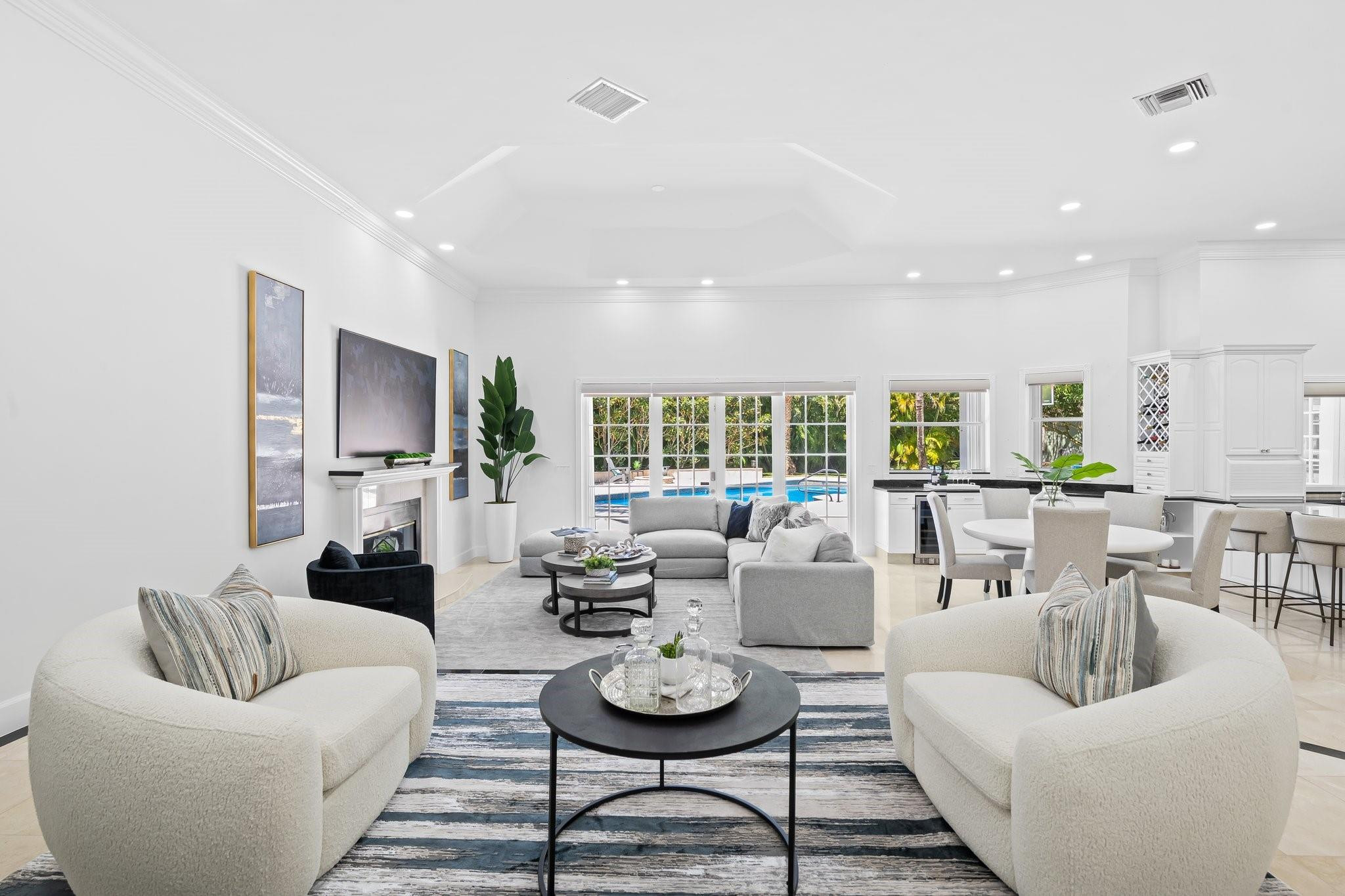 Delray Lakes Estates - Residential