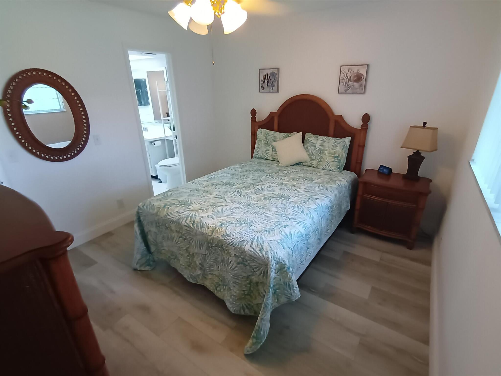 Leisureville Lake Condo - Residential Lease