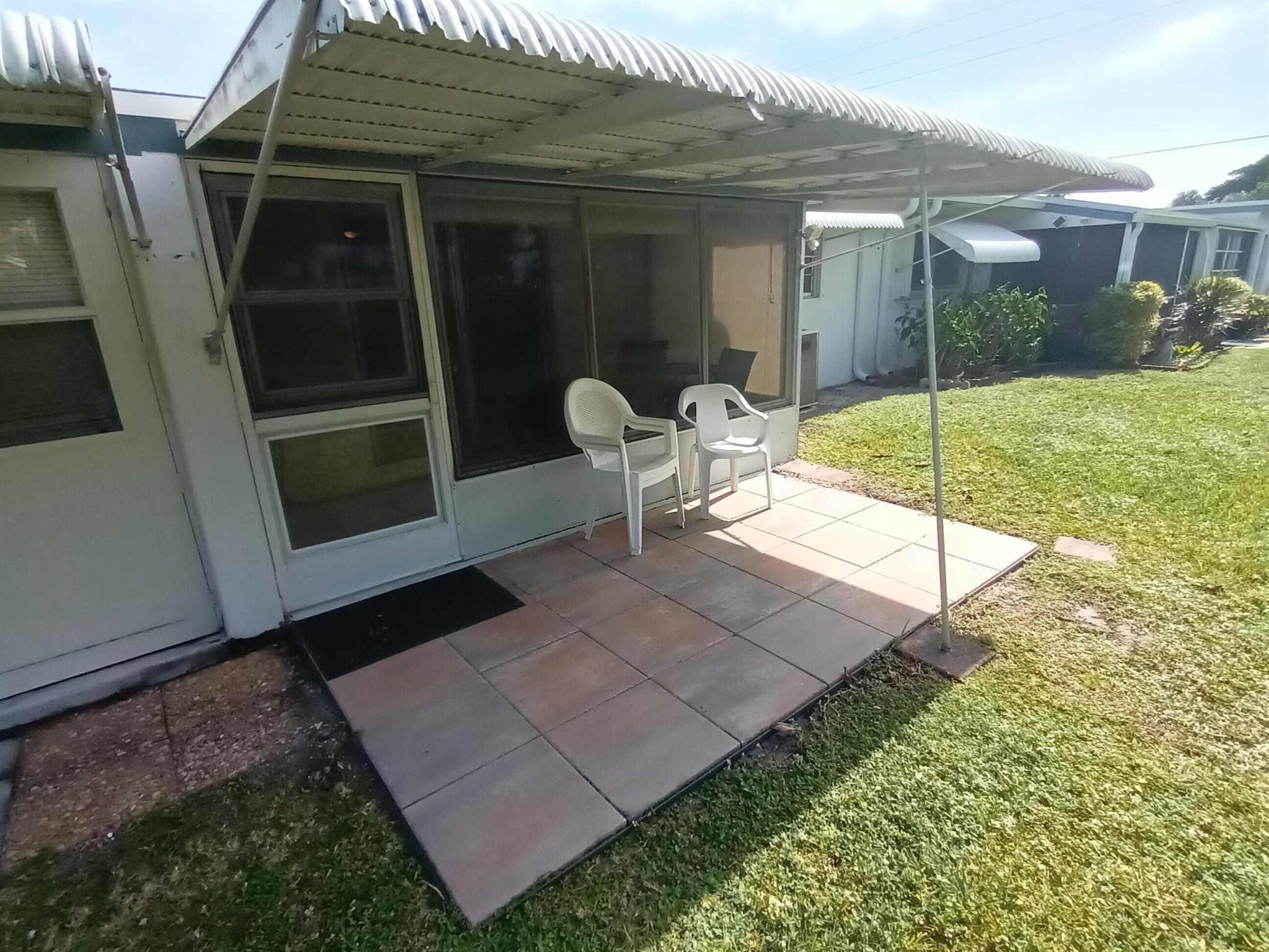 Leisureville Lake Condo - Residential Lease