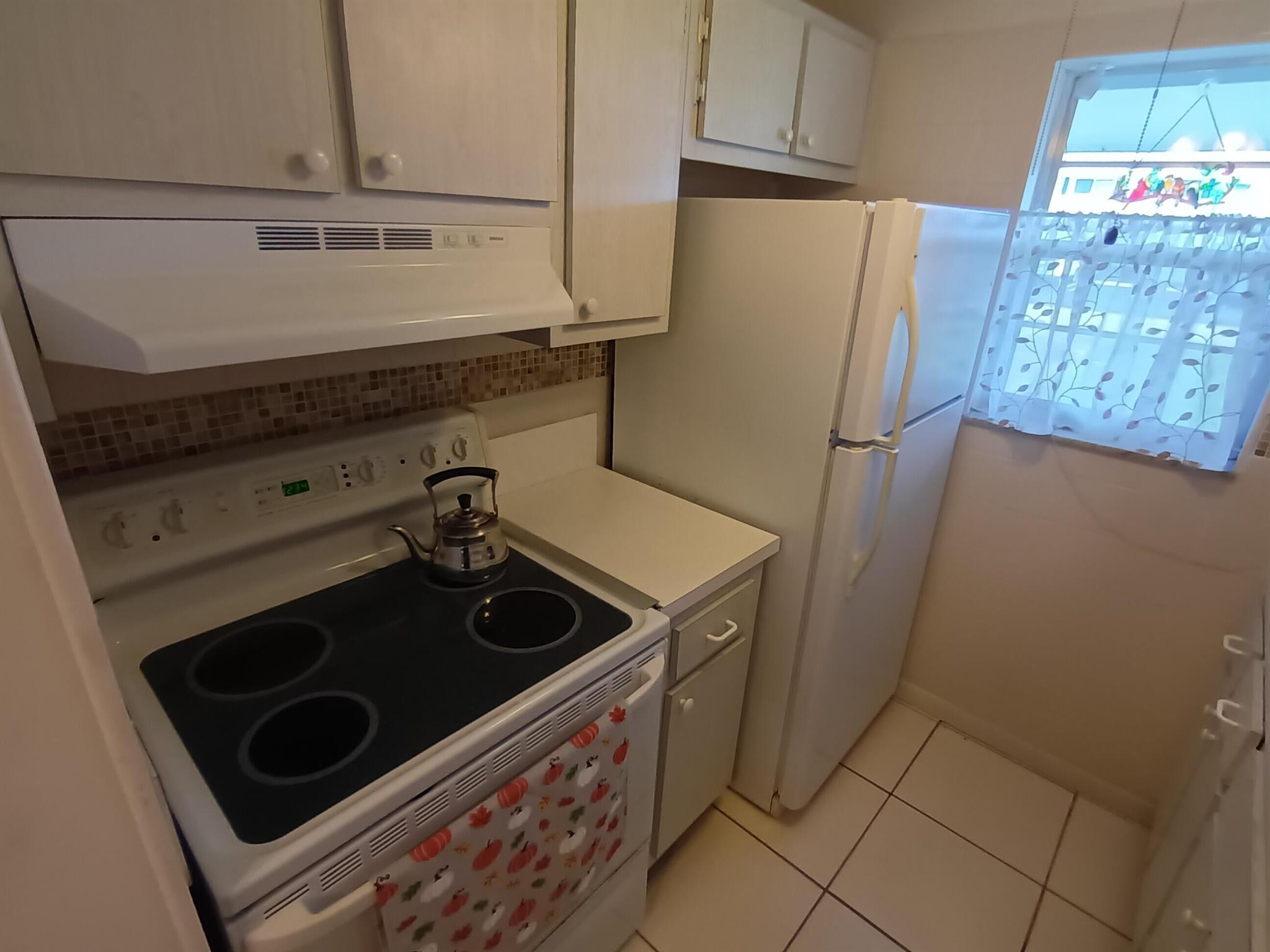 Leisureville Lake Condo - Residential Lease