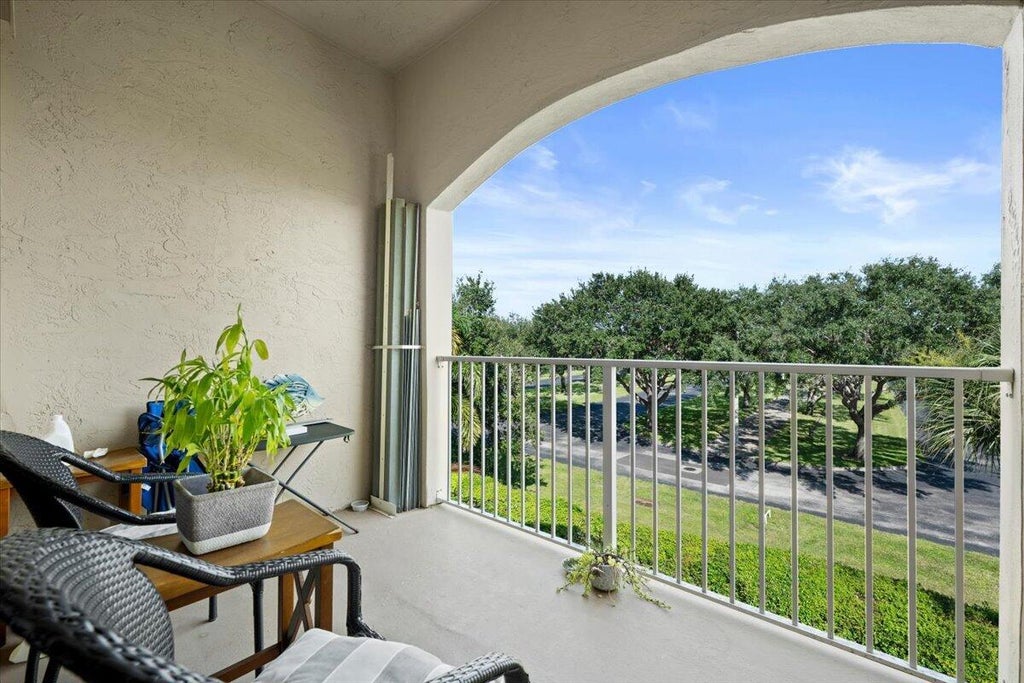 Photo of 254 Village Boulevard #4310, Tequesta, FL 33469 (MLS # B26081935)