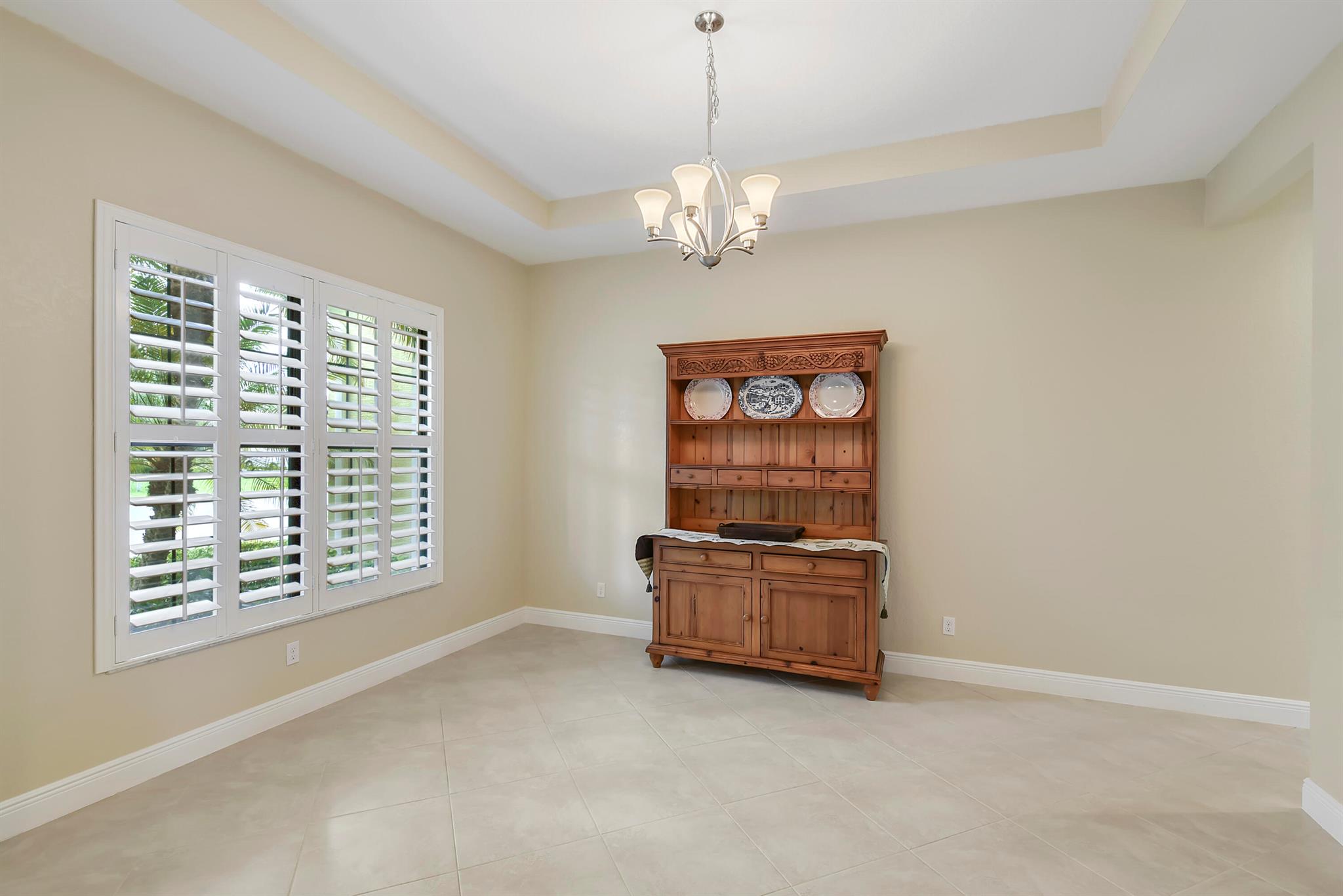 THE FALLS OF JENSEN BEACH - Residential