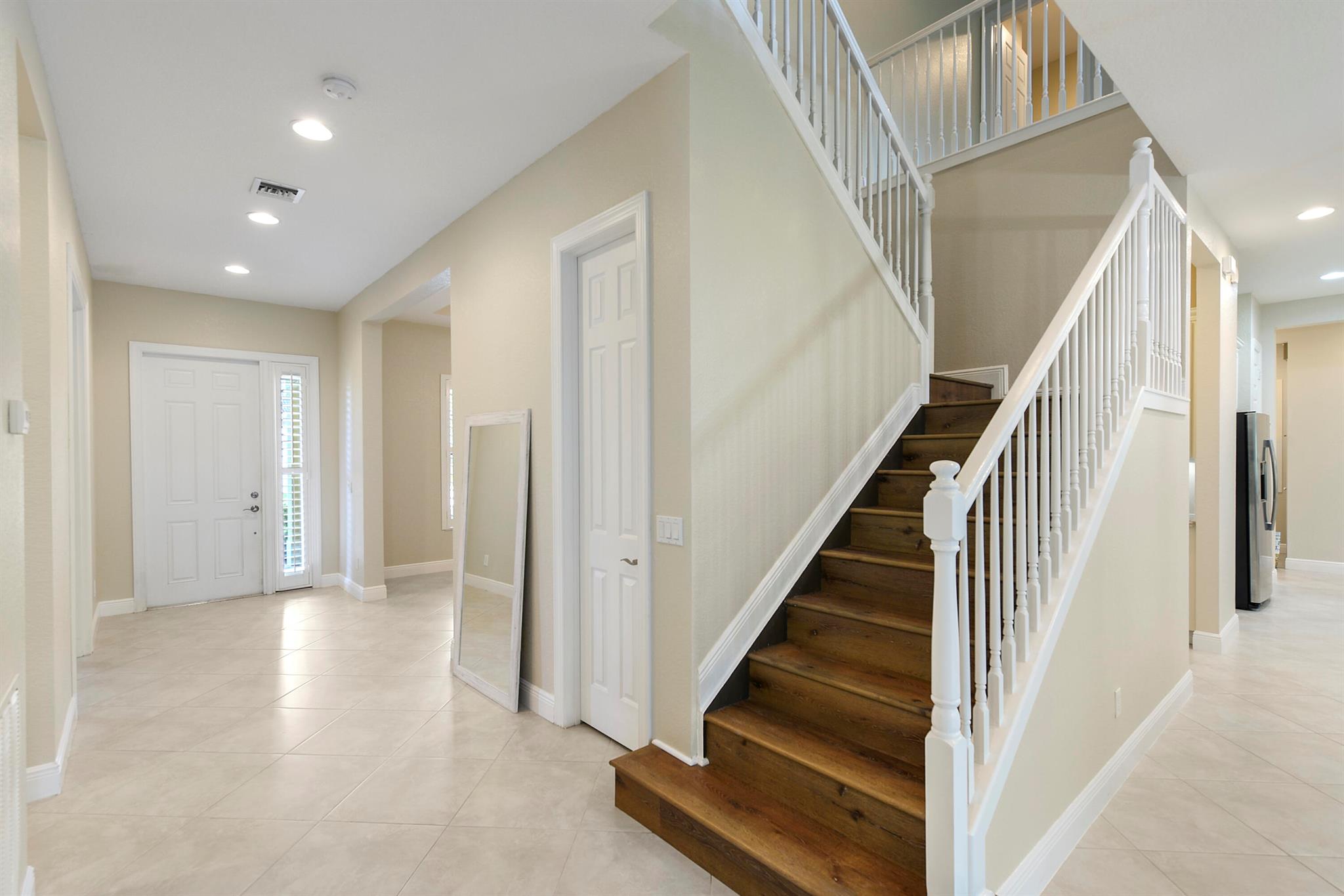 THE FALLS OF JENSEN BEACH - Residential