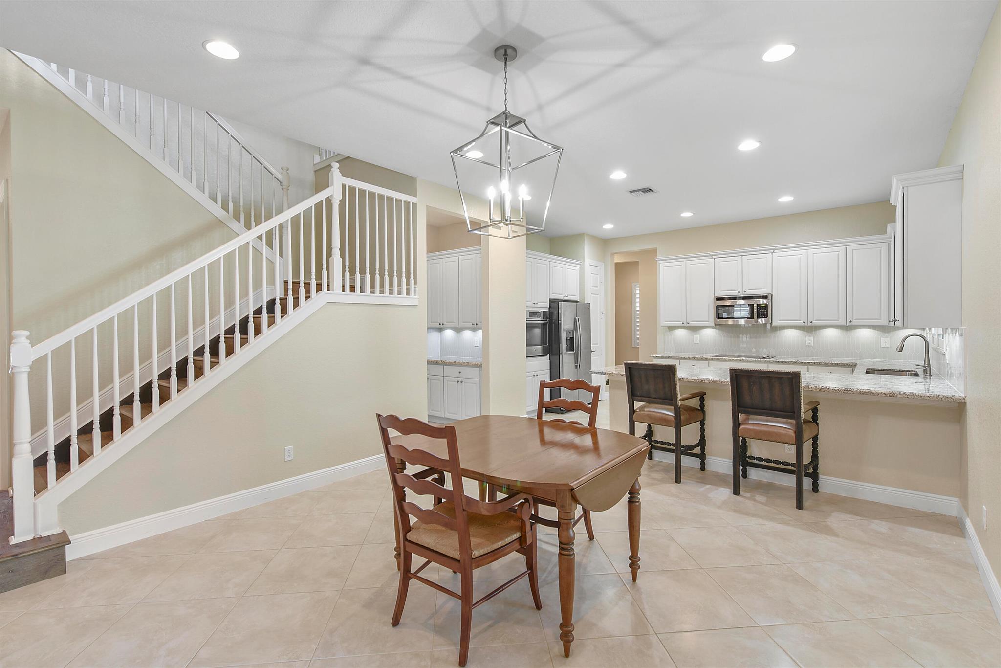 THE FALLS OF JENSEN BEACH - Residential