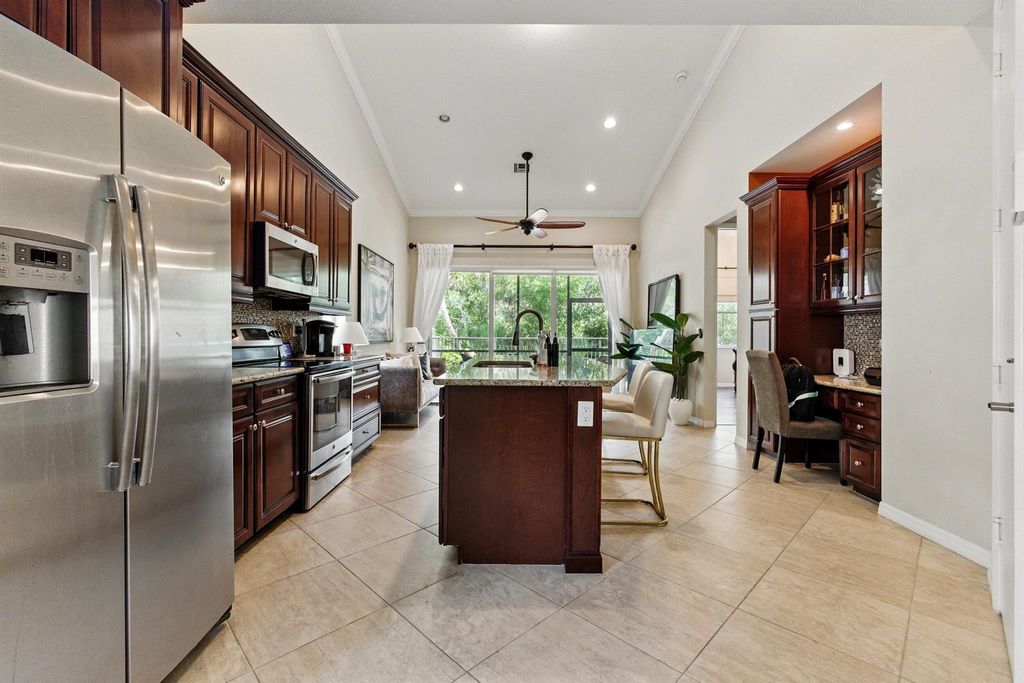 Photo of 4635 Mediterranean Circle, Palm Beach Gardens, FL 33418 (MLS # R11089308)