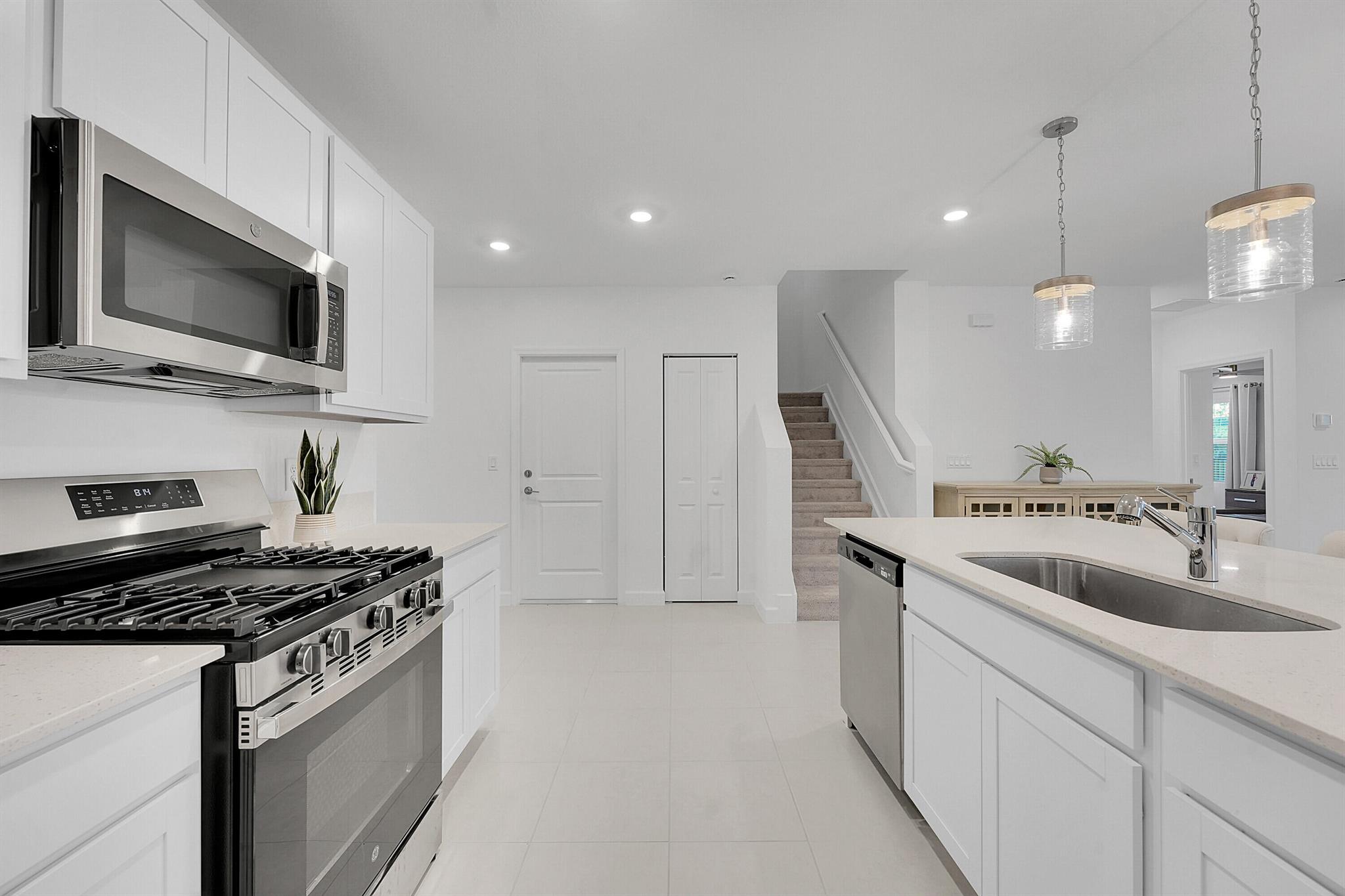 LTC RANCH WEST PHASE 1 - Residential Lease