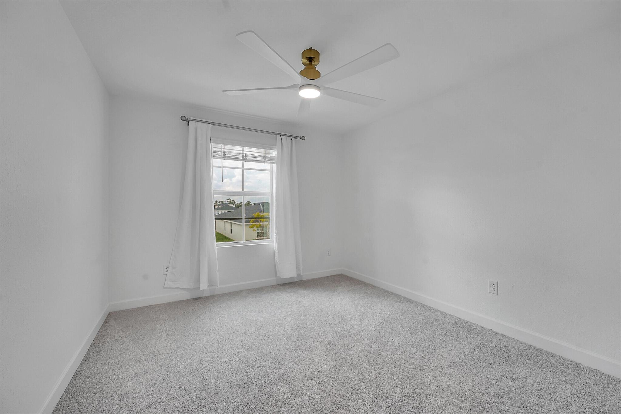 LTC RANCH WEST PHASE 1 - Residential Lease