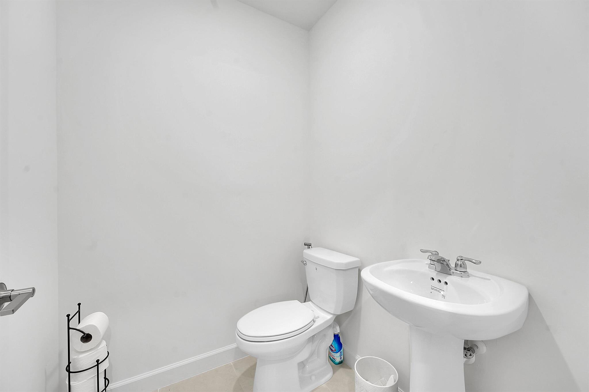 LTC RANCH WEST PHASE 1 - Residential Lease