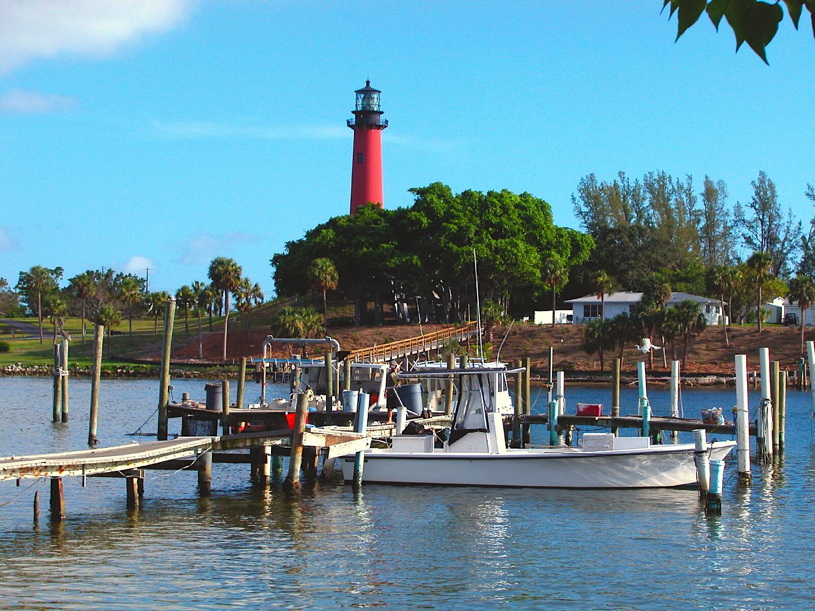 LAKES AT THE BLUFFS - Residential