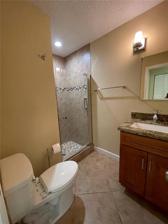 LAUDERDALE WEST - Residential