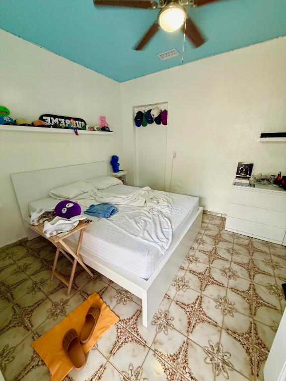 HIALEAH HOMES - Residential