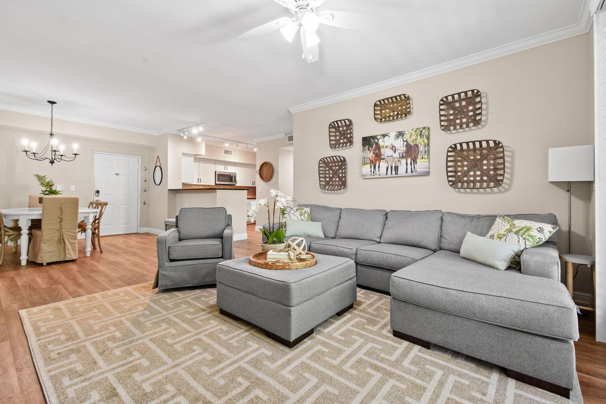 ST ANDREWS AT THE POLO CL - Residential