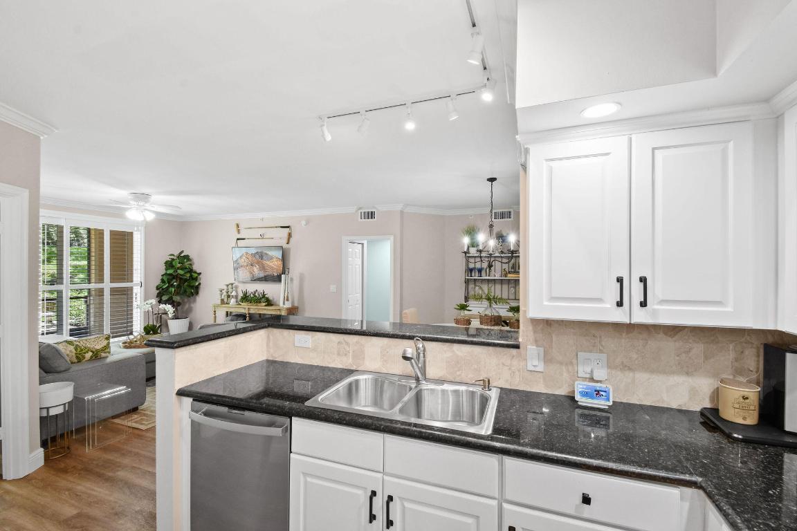 ST ANDREWS AT THE POLO CLUB - Residential