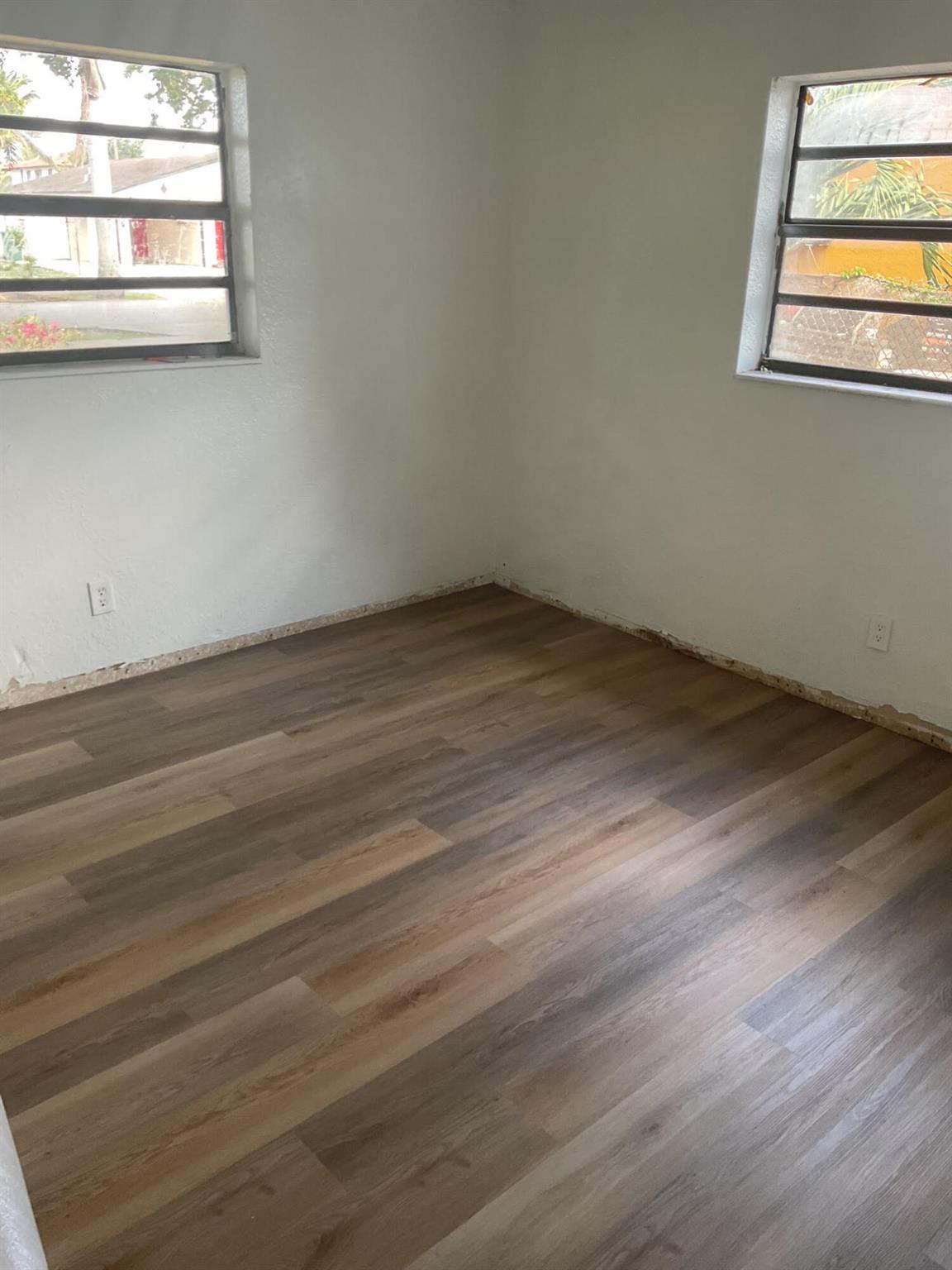 ROOSEVELT GARDENS - Residential