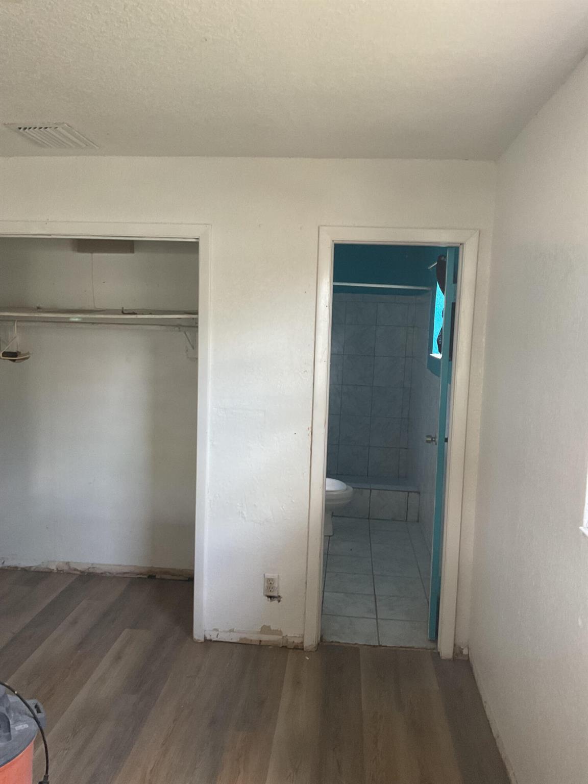 ROOSEVELT GARDENS - Residential