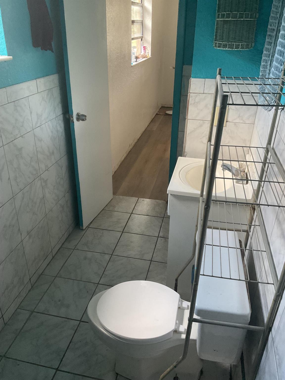 ROOSEVELT GARDENS - Residential