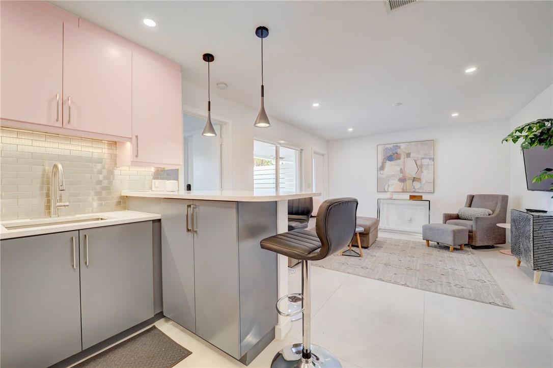 Almar Estates Resub 32-36 - Residential Income