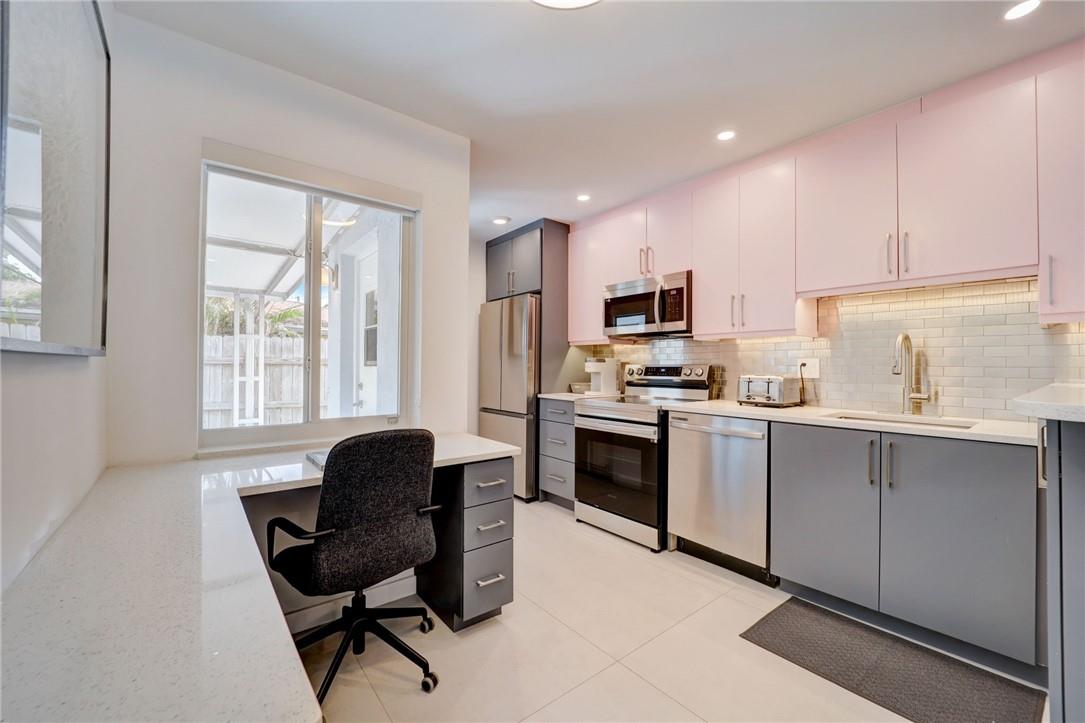 Almar Estates Resub 32-36 - Residential Income