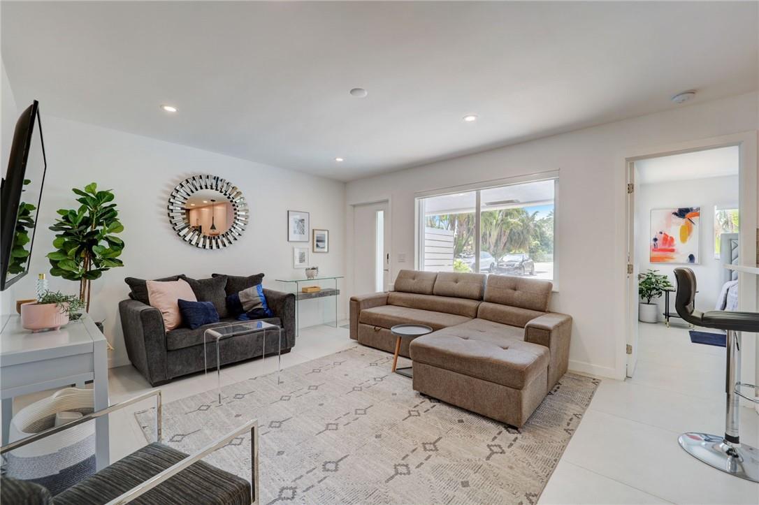 Almar Estates Resub 32-36 - Residential Income