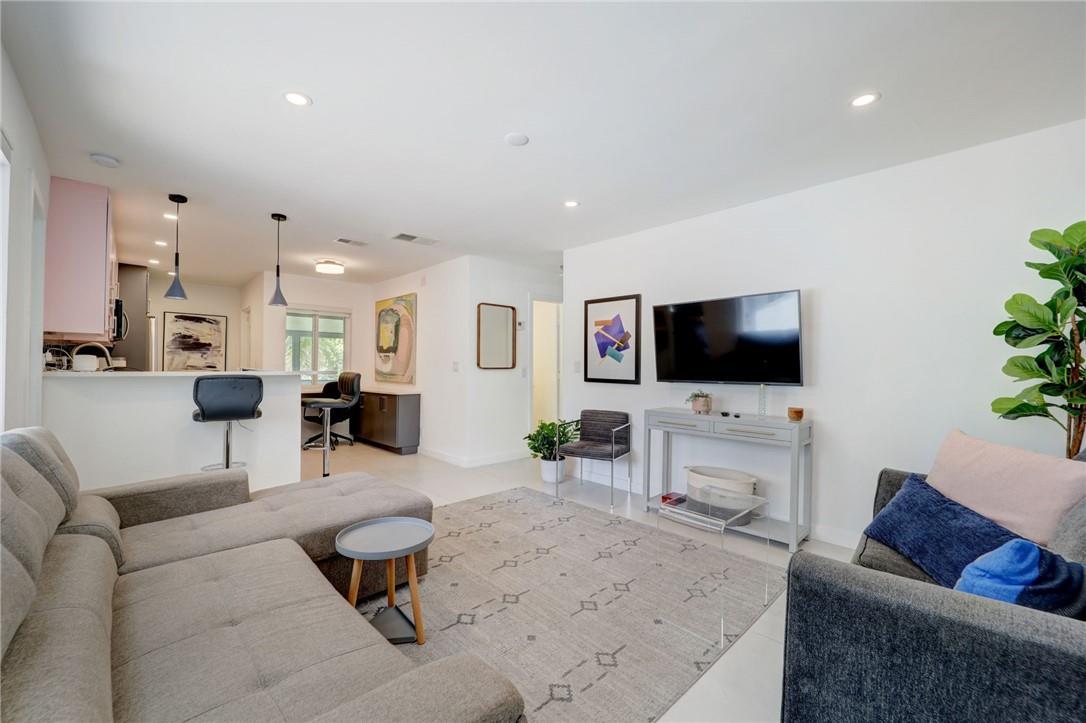 Almar Estates Resub 32-36 - Residential Income