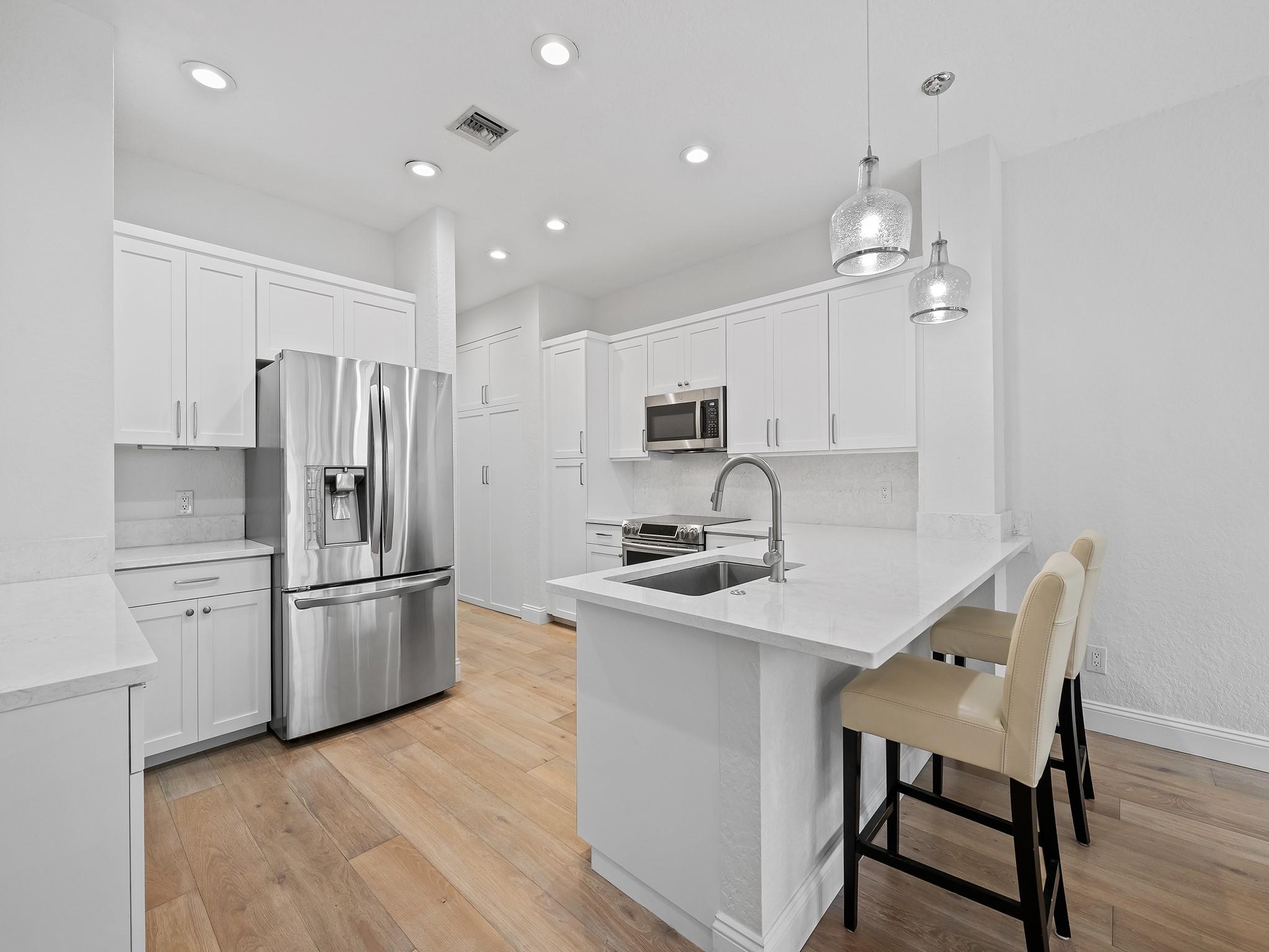 ENCLAVE AT VICTORIA PARK - Residential