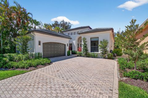 6421 Via Venetia N Delray Beach FL 33484