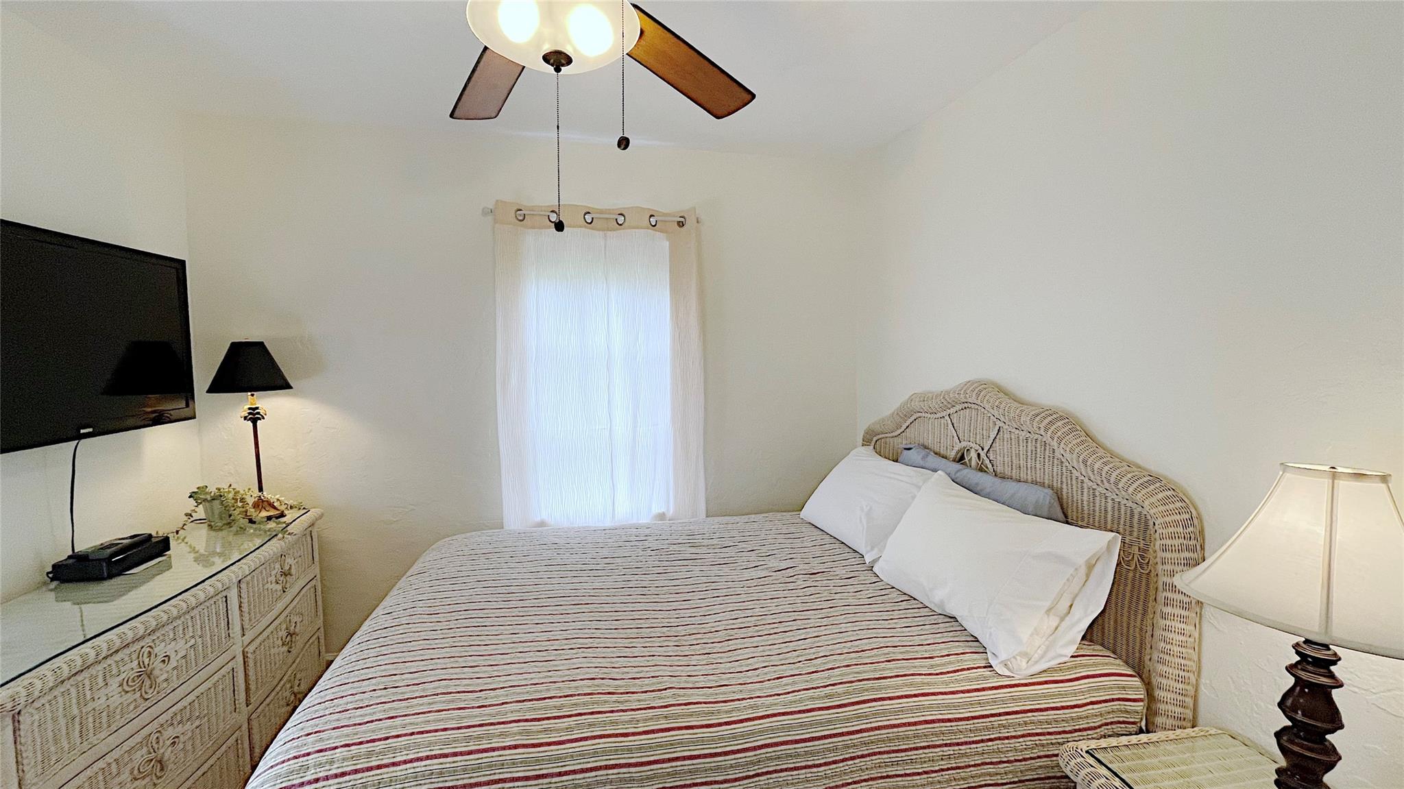 Modelo Park 14-10 B - Residential Lease