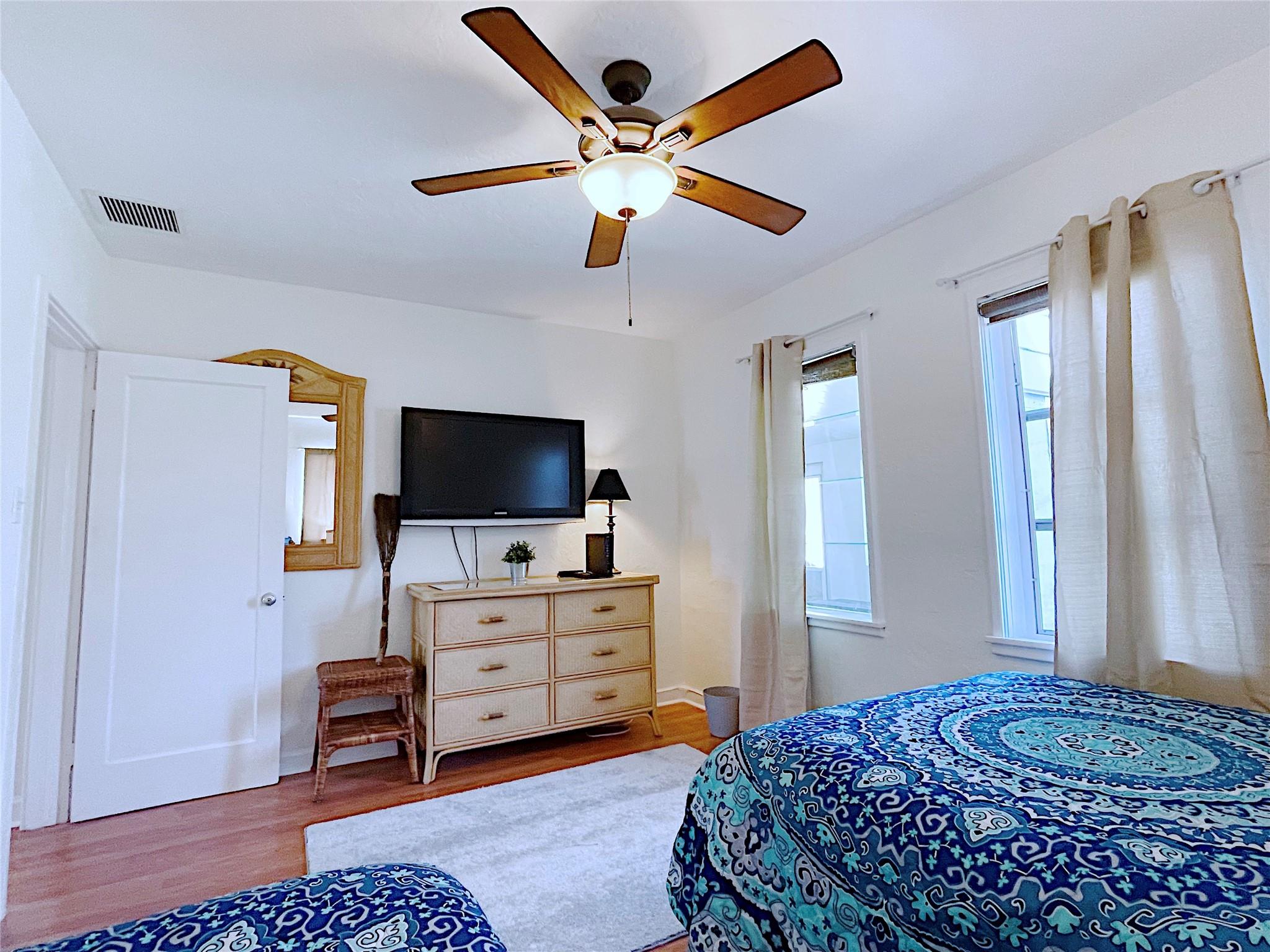 Modelo Park 14-10 B - Residential Lease