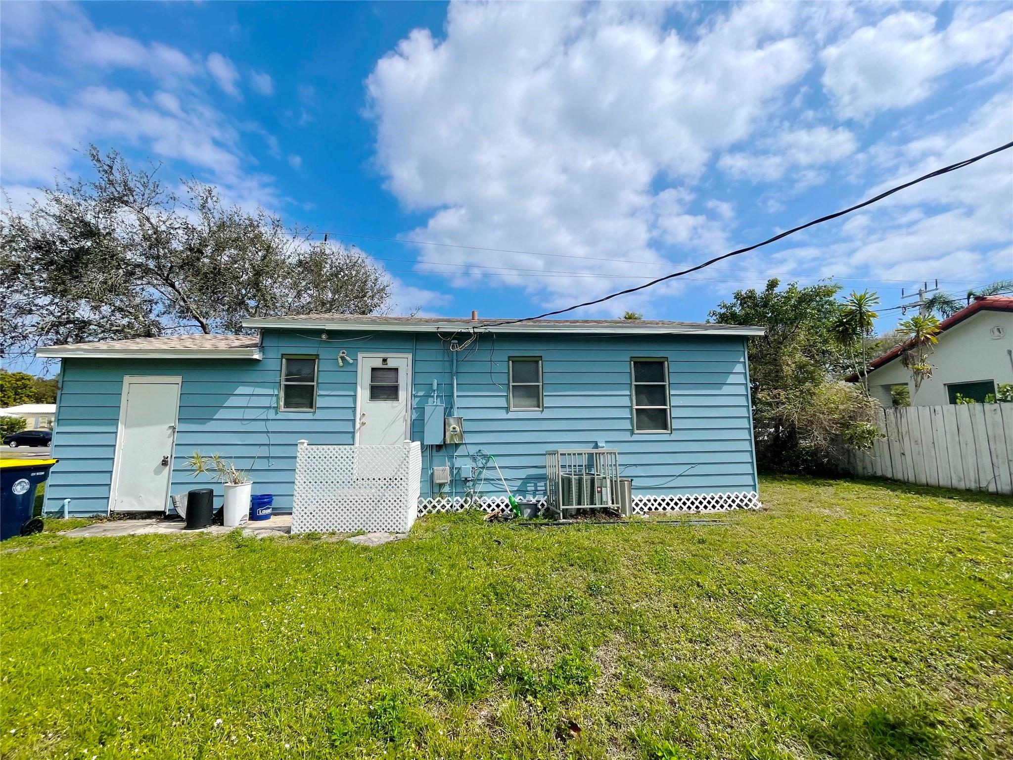 Modelo Park 14-10 B - Residential Lease