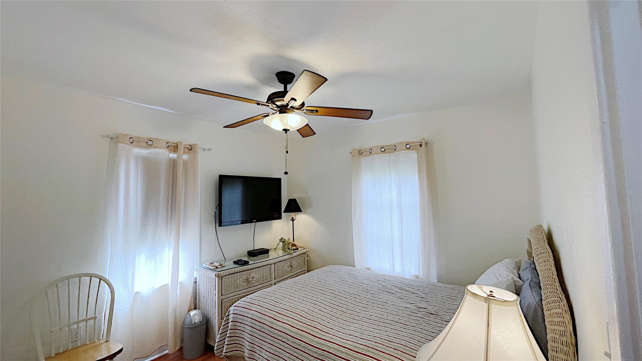 Modelo Park 14-10 B - Residential Lease