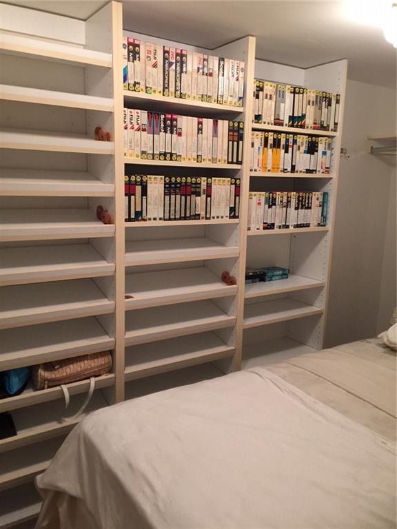 BRAIARWOOD CONDO 4 - Residential