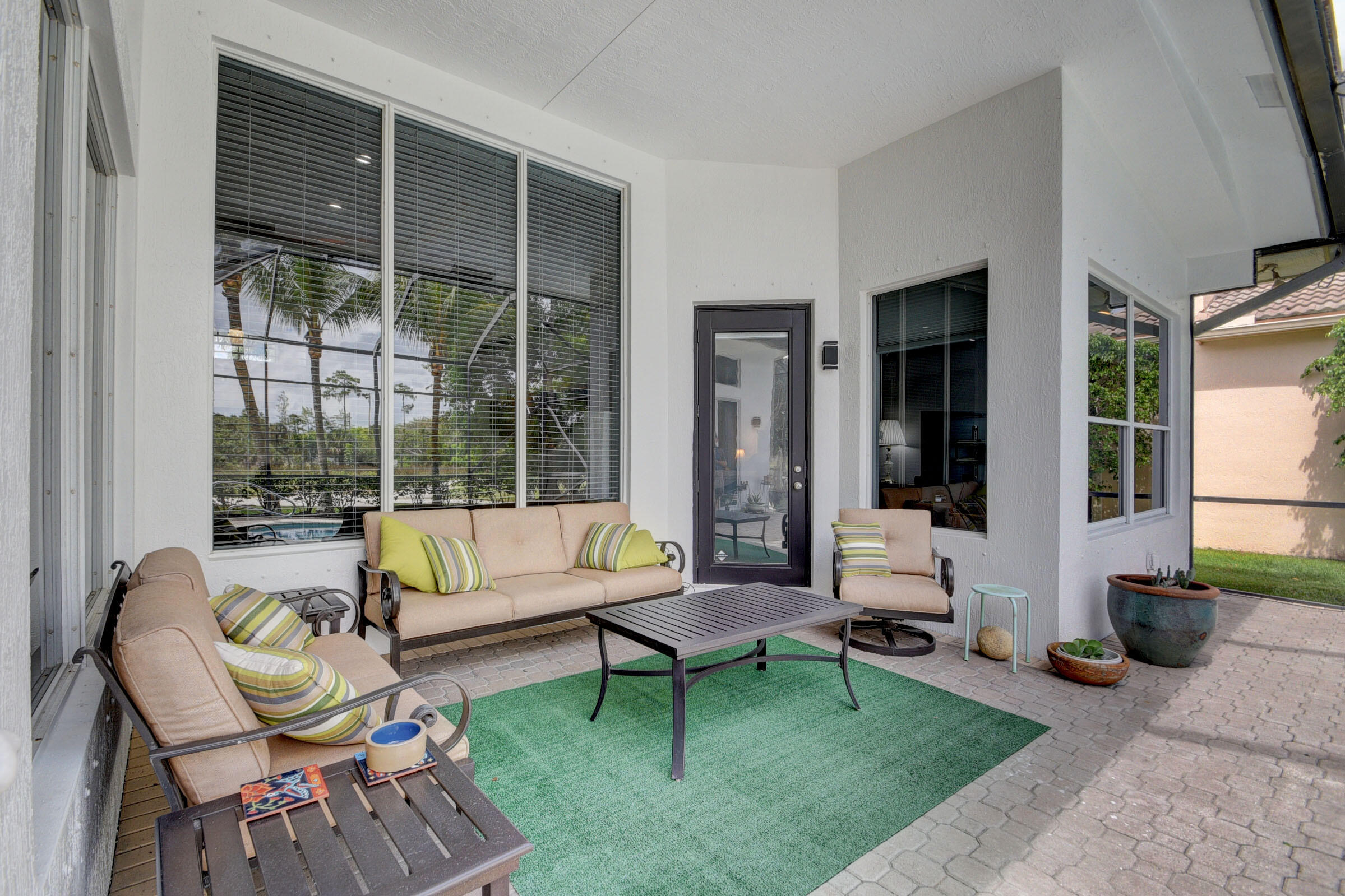 MADISON GREEN 1 - Residential