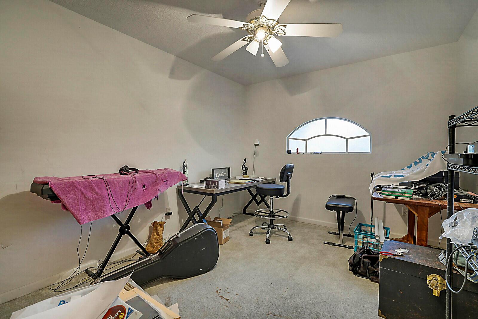 FOX TRAIL - Residential