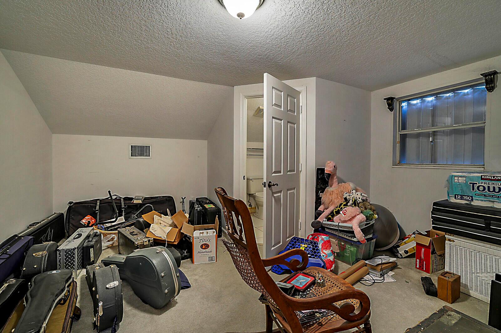 FOX TRAIL - Residential