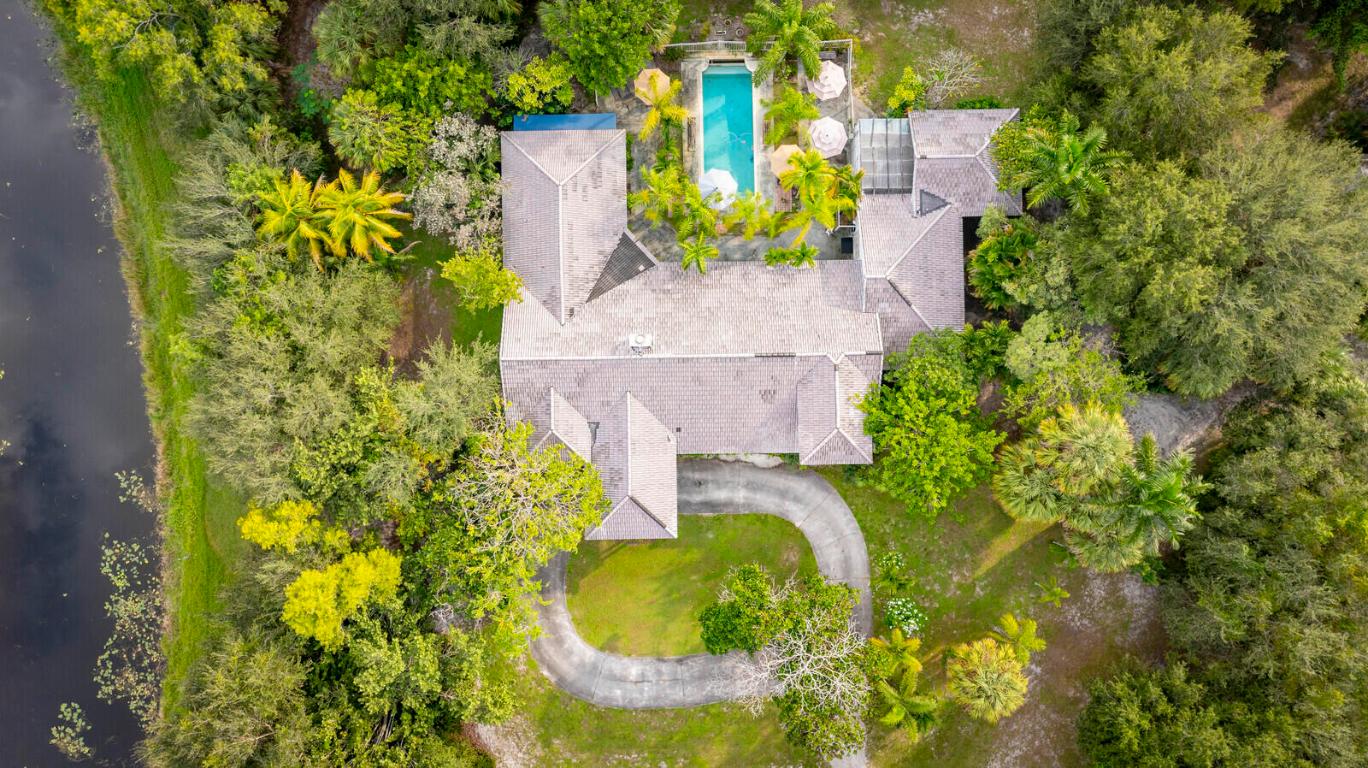 FOX TRAIL - Residential