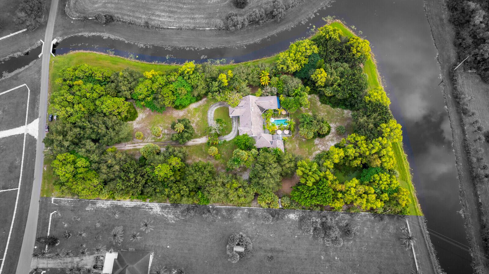 FOX TRAIL - Residential