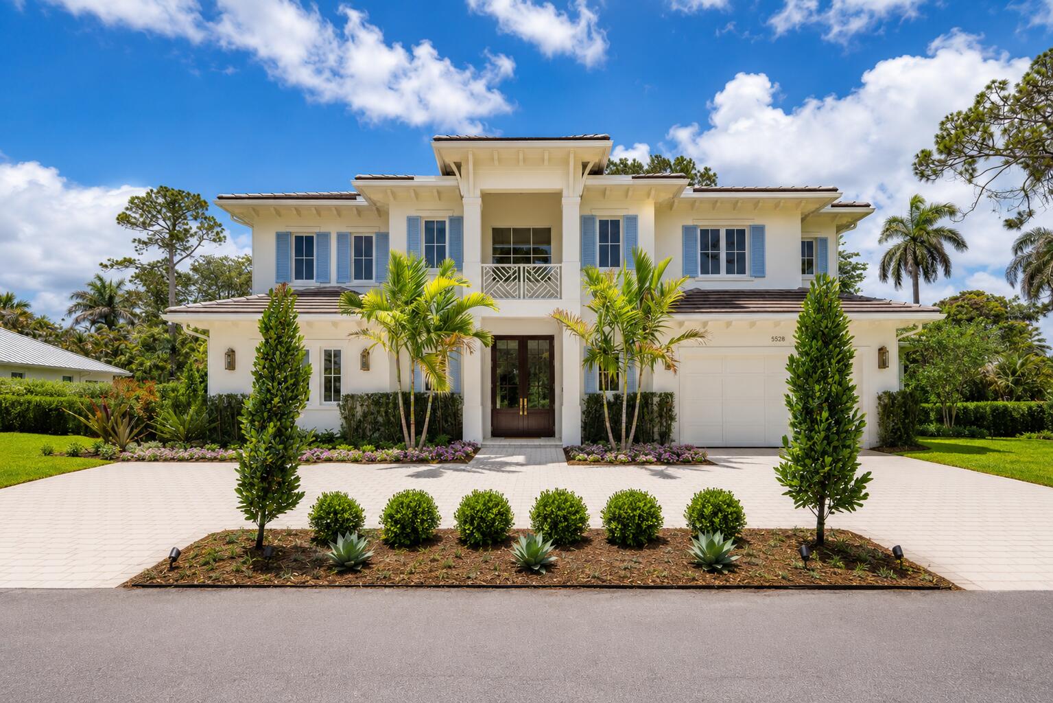 5528 Hibiscus Road