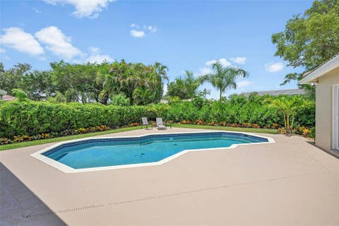 Tiny photo for 4910 NW 104th Avenue, Coral Springs, FL 33076 (MLS # F10546579)