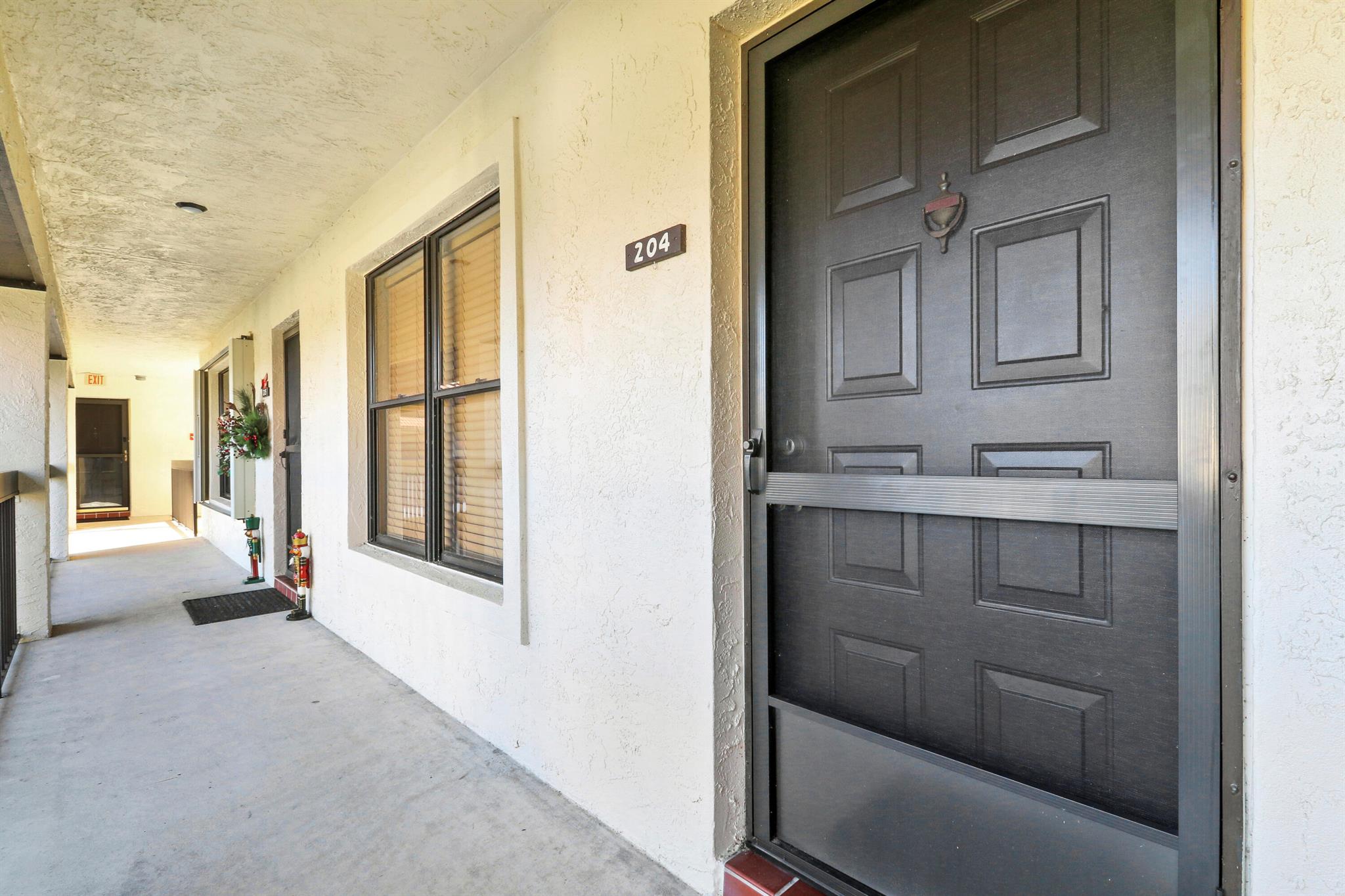 540 SW South River Drive 204